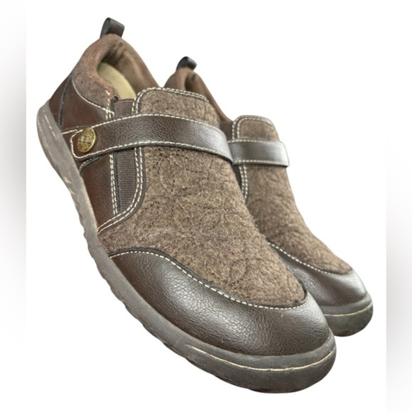 JBU TIDE Brown Vegan Slip Resistant Outdoor Hiking Shoes, Size 8W - Picture 1 of 9